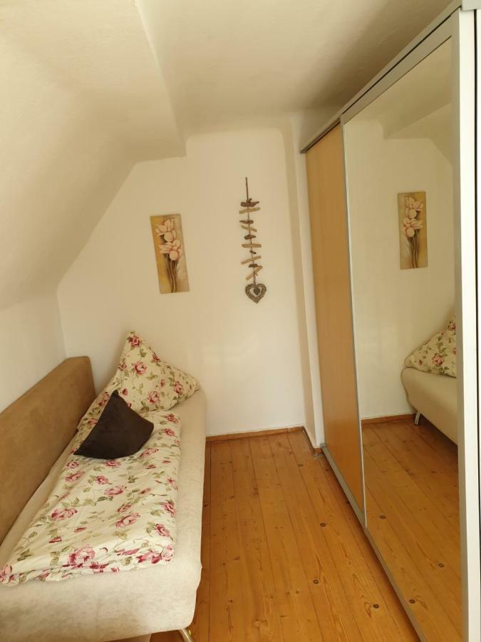 Ferienhaus Gogelhopf Unterschneidheim Buitenkant foto